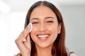 How Do You Pick the Right Makeup for Your Skin Type?